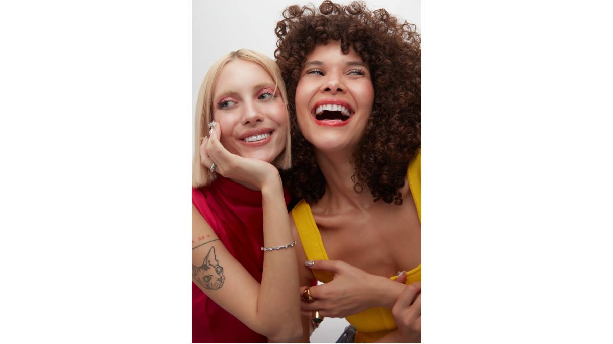 2025’in Gloss Trendi Baby Balmy ile yorumlanıyor