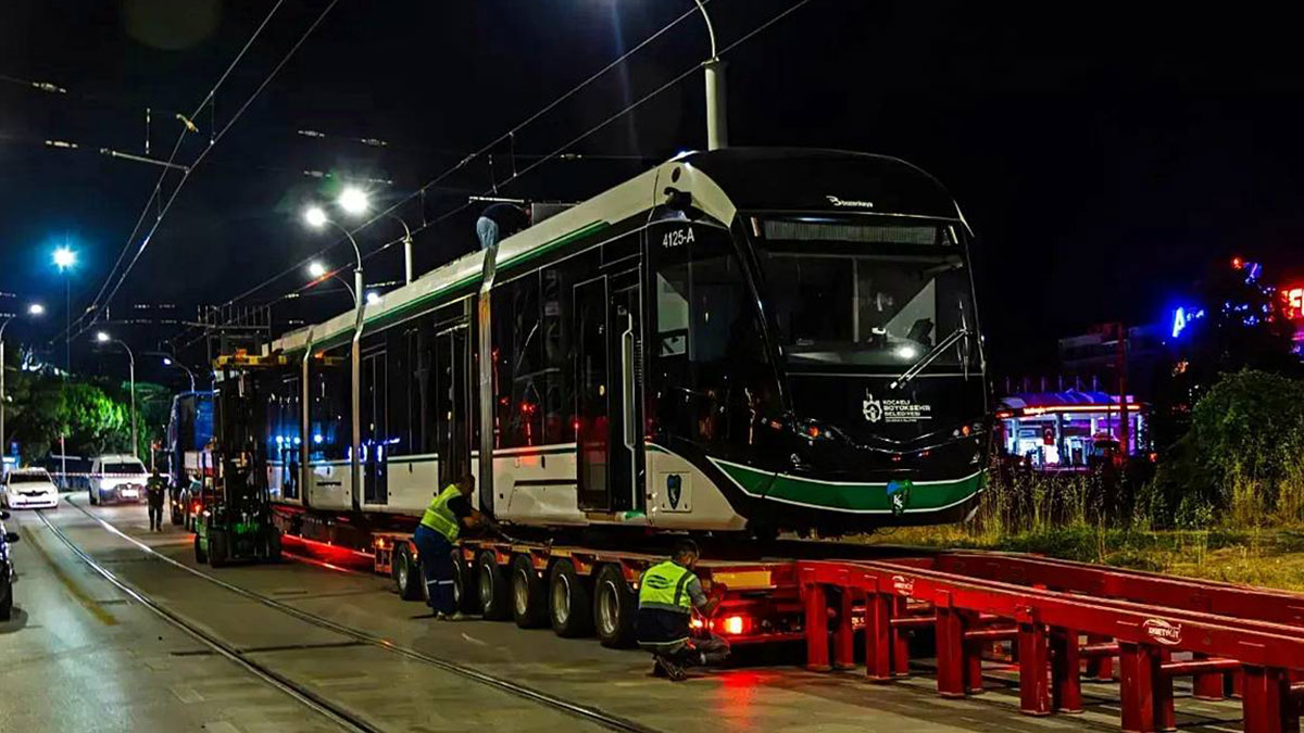 Kocaeli'de toplu taşıma için müjde: Tramvay filosu genişledi! İstasyonlarda bekleme süresi azalacak