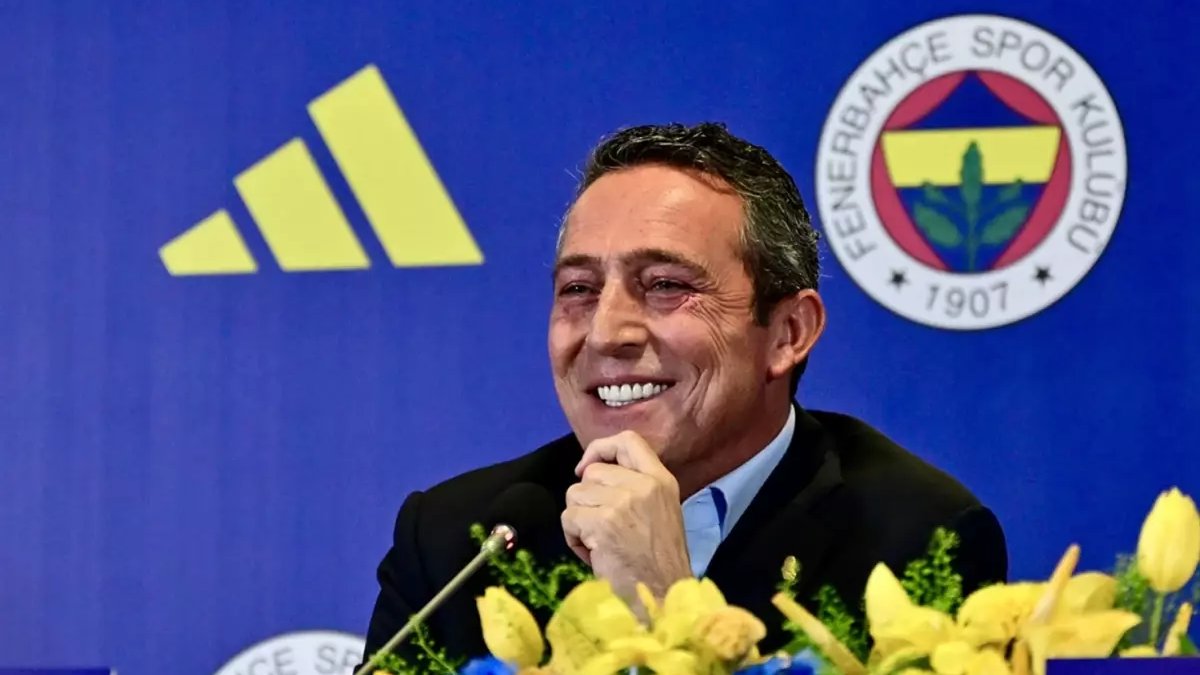 Fenerbahçe Başkanı Ali Koç'tan Fenerbahçe taraftarına transfer müjdesi