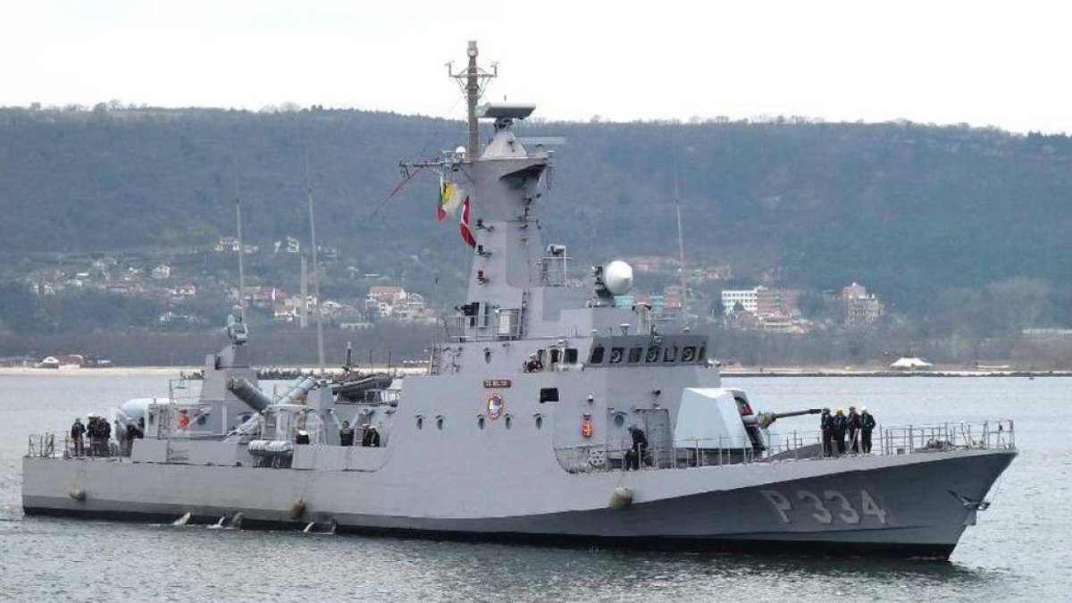 Türk savaş gemilerinden KKTC’ye 20 Temmuz ziyareti