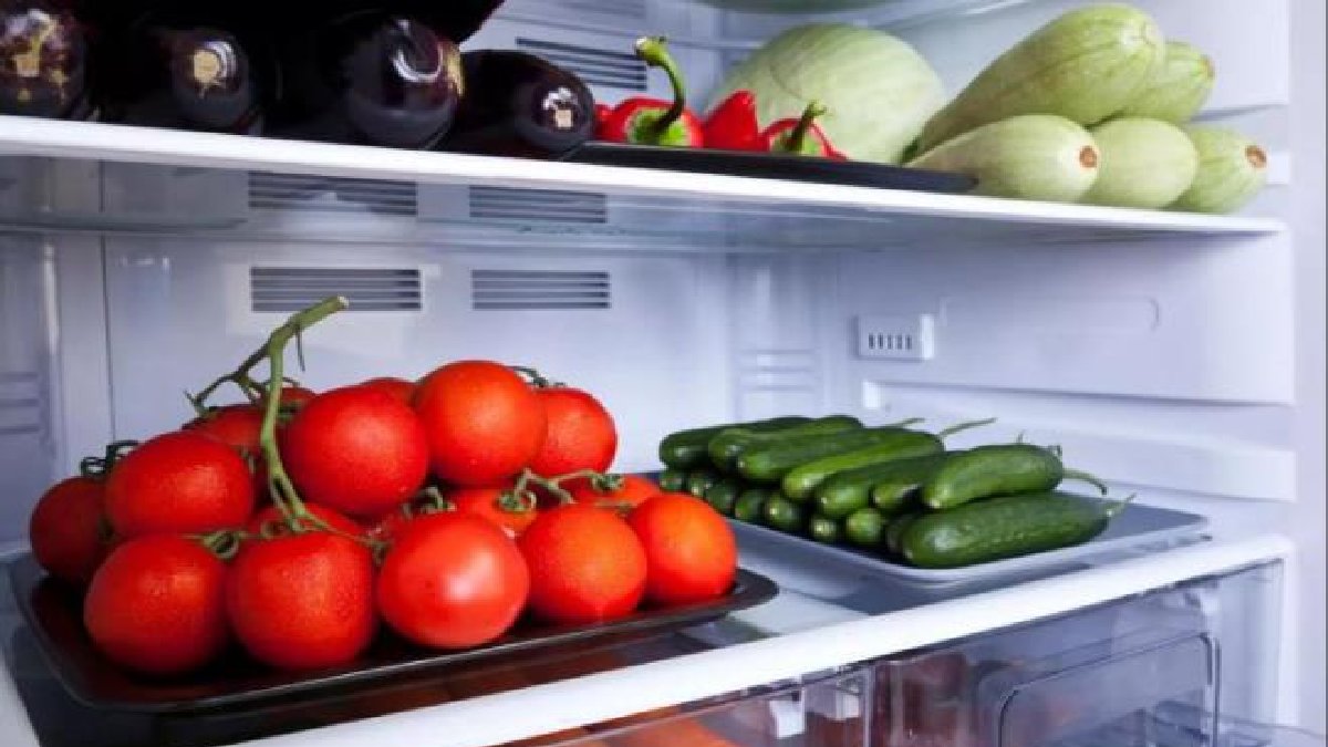 Yaz aylarının en çok tüketileni oluyor, kısa sürede bozuluyor! Domatesleri bu şekilde saklayın: Uzun süre bozulmuyor