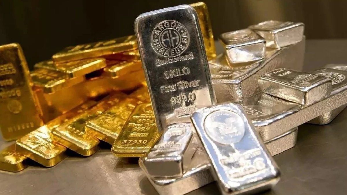 Yatırımcı güvenli limana yöneldi: Altın, gümüş ve platin zirvede