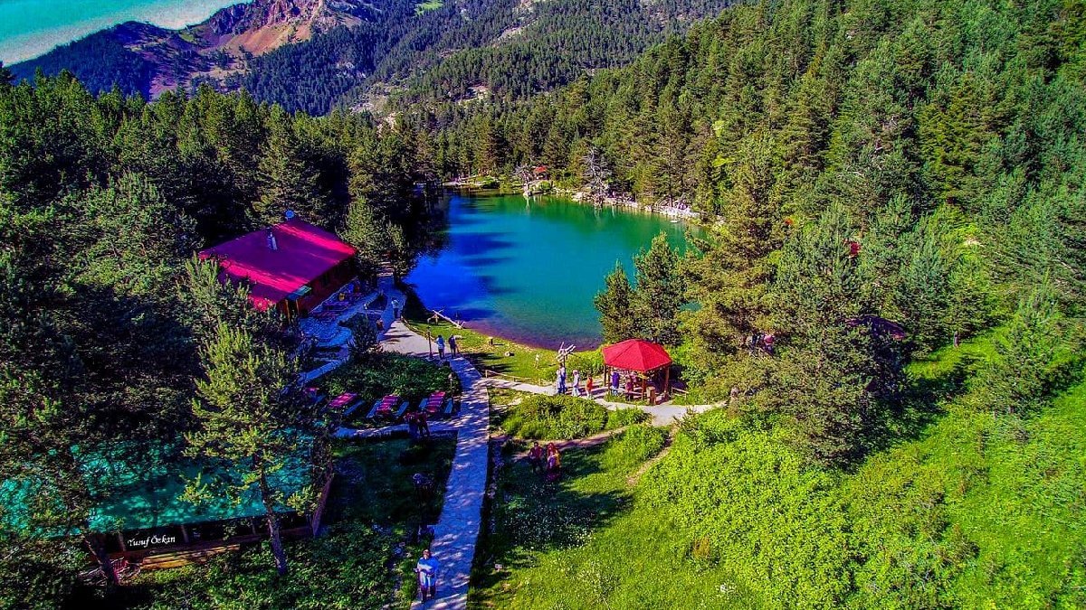 Hem Karadeniz hem de Doğu Anadolu… Güzelliği ağızları açık bırakıyor: Bir benzeri daha yok