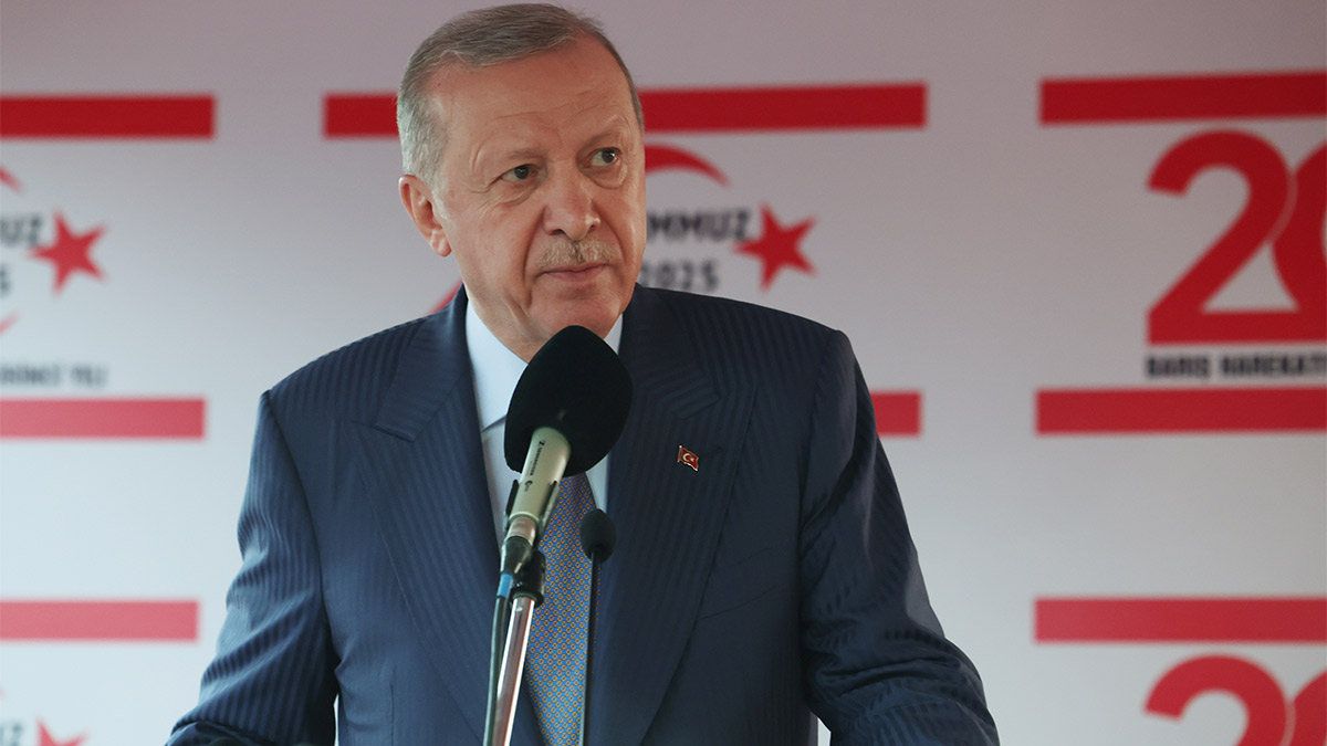 Erdoğan'dan Kıbrıs'ta iki devletli çözüm çağrısı: Kaybedecek bir 60 yıl daha yok