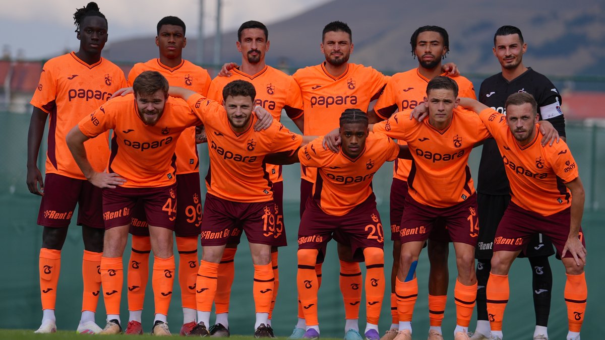 Trabzonspor, Esfahan'ı 4 golle geçti