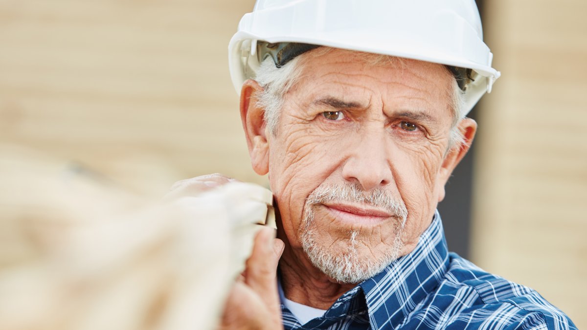 Emekliliğini erteleyene dev destek! Her ay 800 euro yatacak: Fransa'dan dev teşvik planı