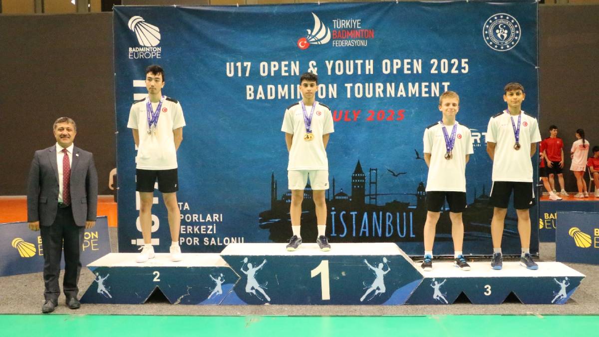 Uluslararası Badminton turnuvasında Gaziosmanpaşa fırtınası esti