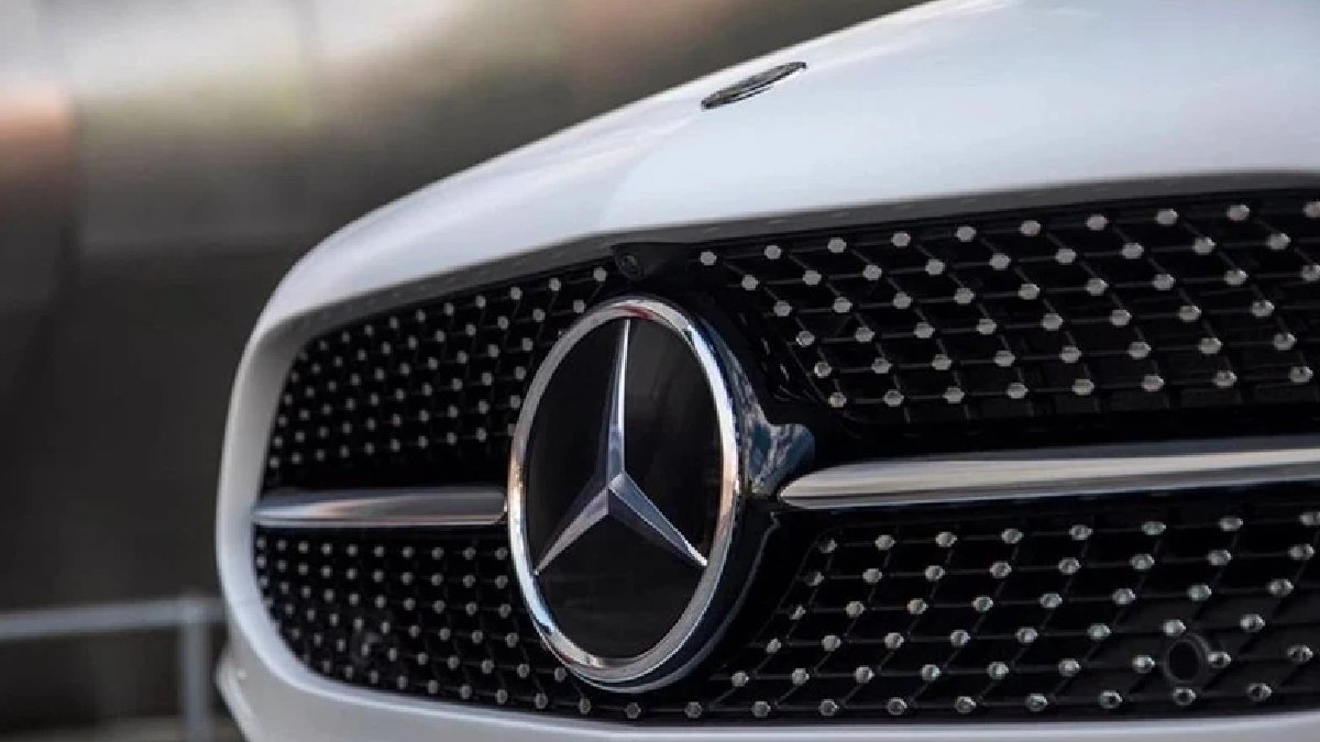 Mercedes hava yastığı riski nedeniyle 223 bin aracı geri çağırıyor
