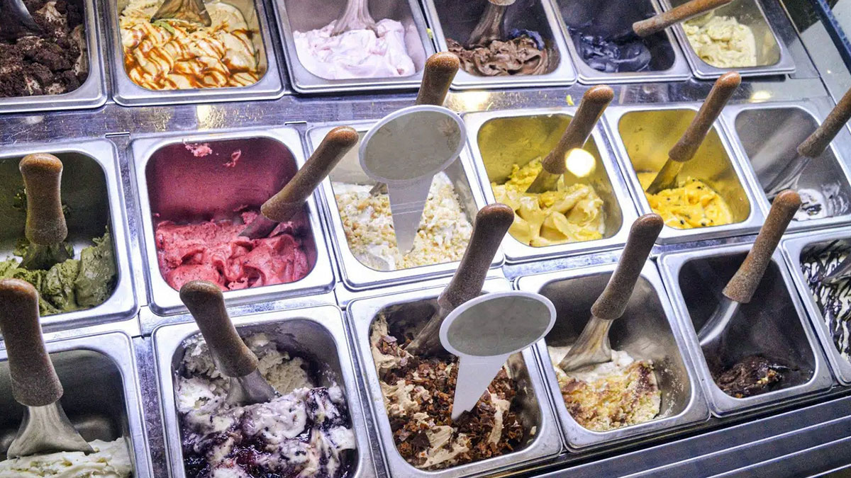 Dondurma alırken dikkat: Karlanmış ürünler sağlığa zararlı! İşte dondurma hakkında her şey