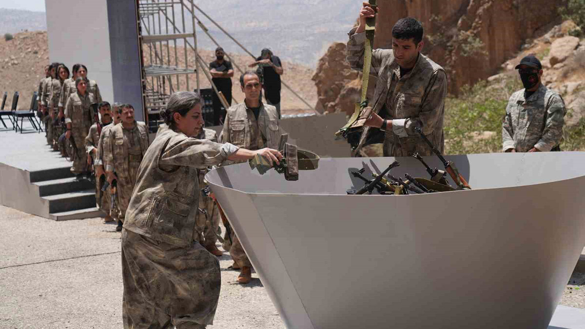 Süreç karşıtları: Çözümün alternatifi çözümsüzlük mü?