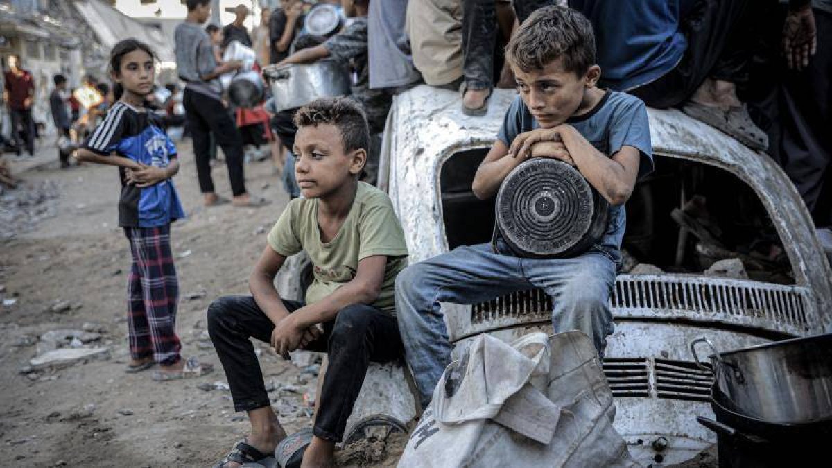 Gazze’de gazetecilerden açlık grevi