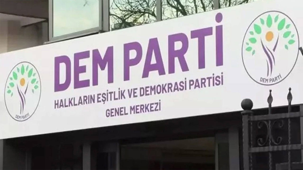 DEM Parti'den fesih iddialarına yanıt: Olduğumuz yerdeyiz, geri adım atmıyoruz