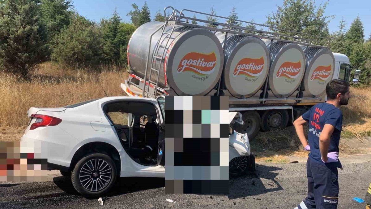 Tekirdağ’da süt kamyonu ile otomobil çarpıştı: 4 ölü