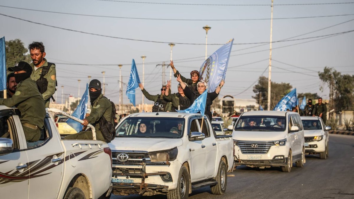 SDG, Şam'a entegrasyon sürecinde silah bırakmayacak