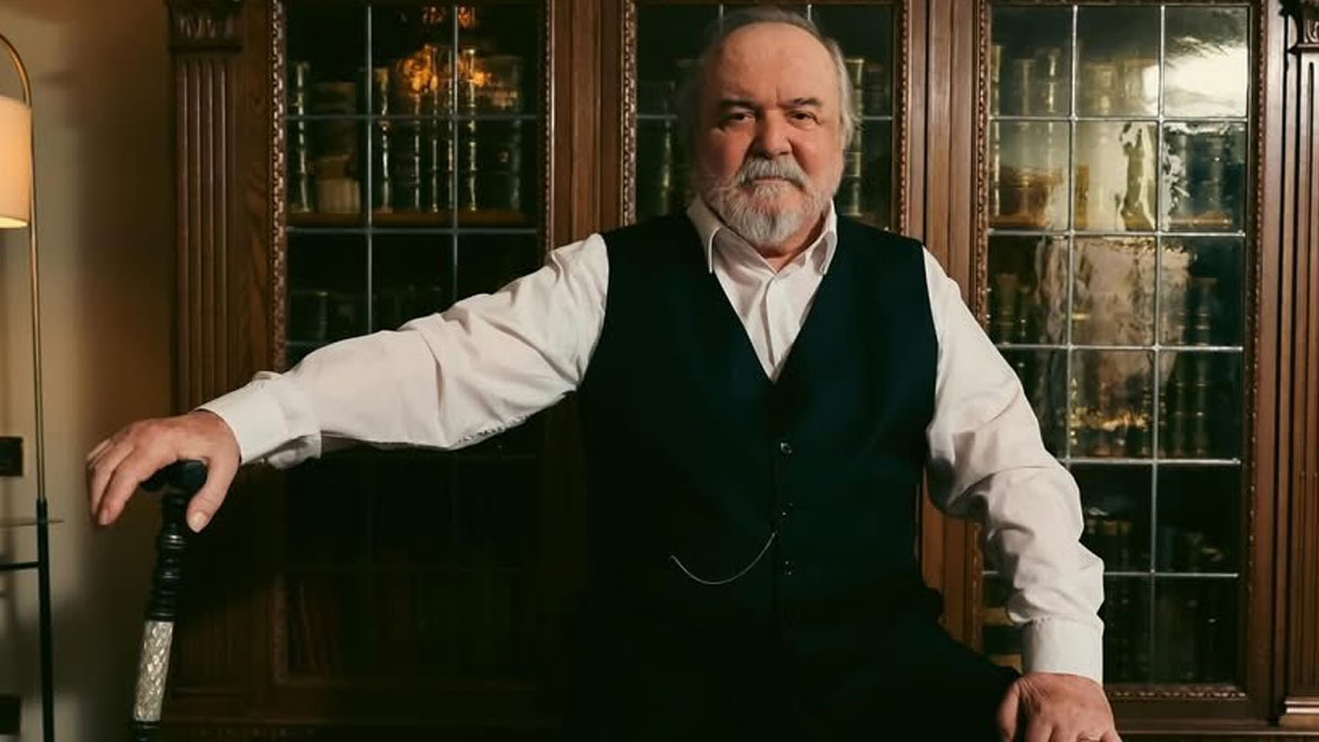 Kral Kaybederse'de 'Çetin Tekindor' sürprizi