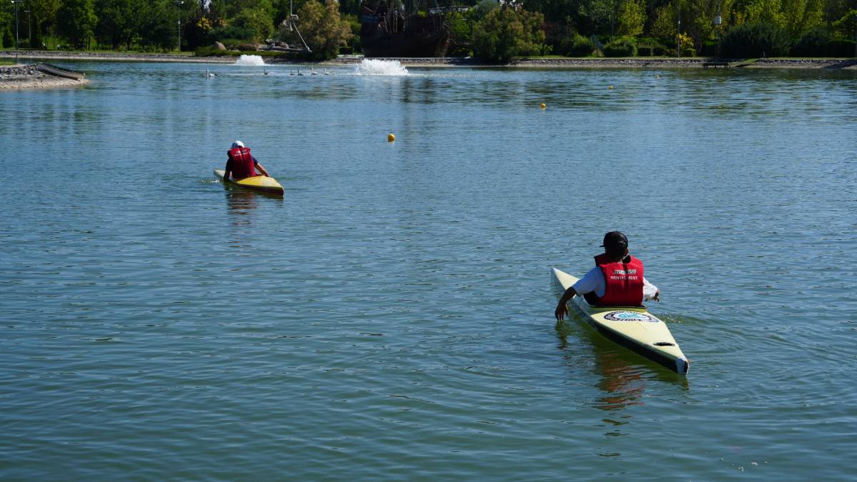 Yaz okulunda su sporlarına yoğun ilgi