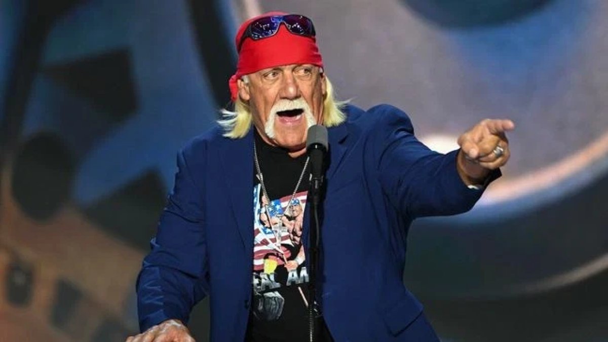 ABD'li efsane güreşçi Hulk Hogan, 71 yaşında hayatını kaybetti