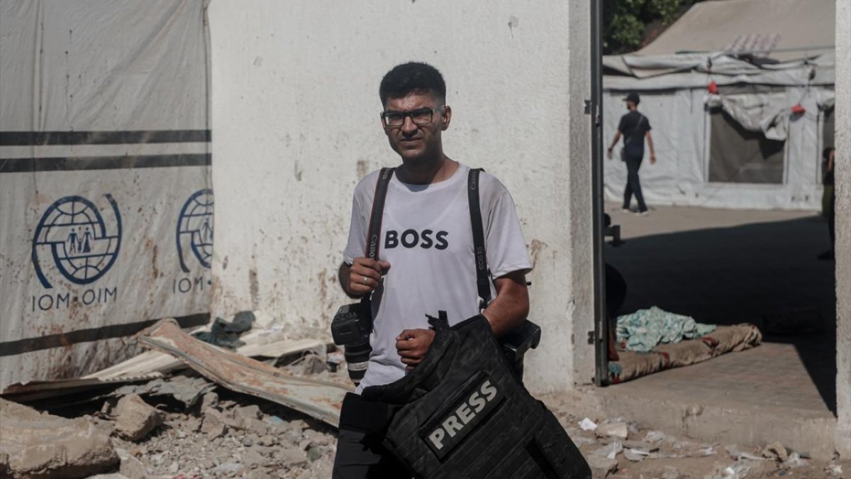 Gazze'de gazetecilerin ikilemi: Haber peşinde yaşam mücadelesi