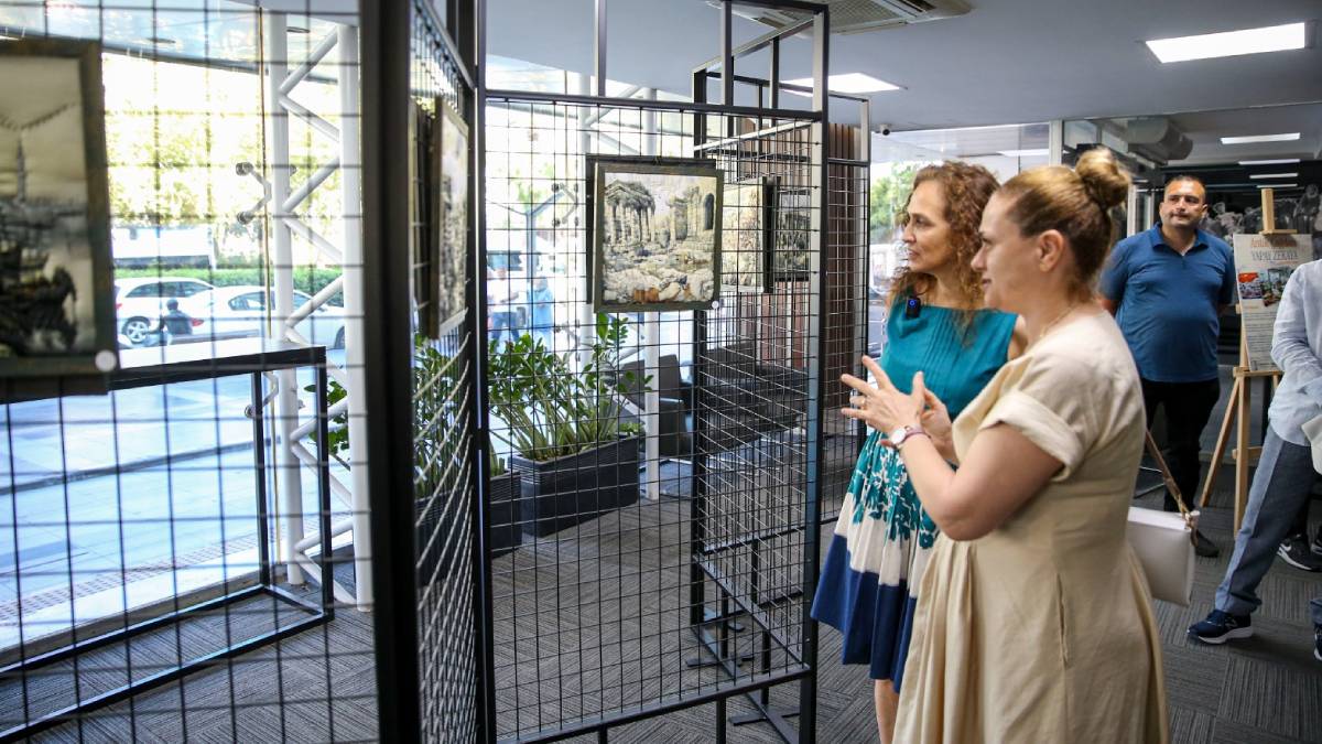 “Düşsel İzmir Sergisi” Galeri Alt’ta ziyarete açıldı