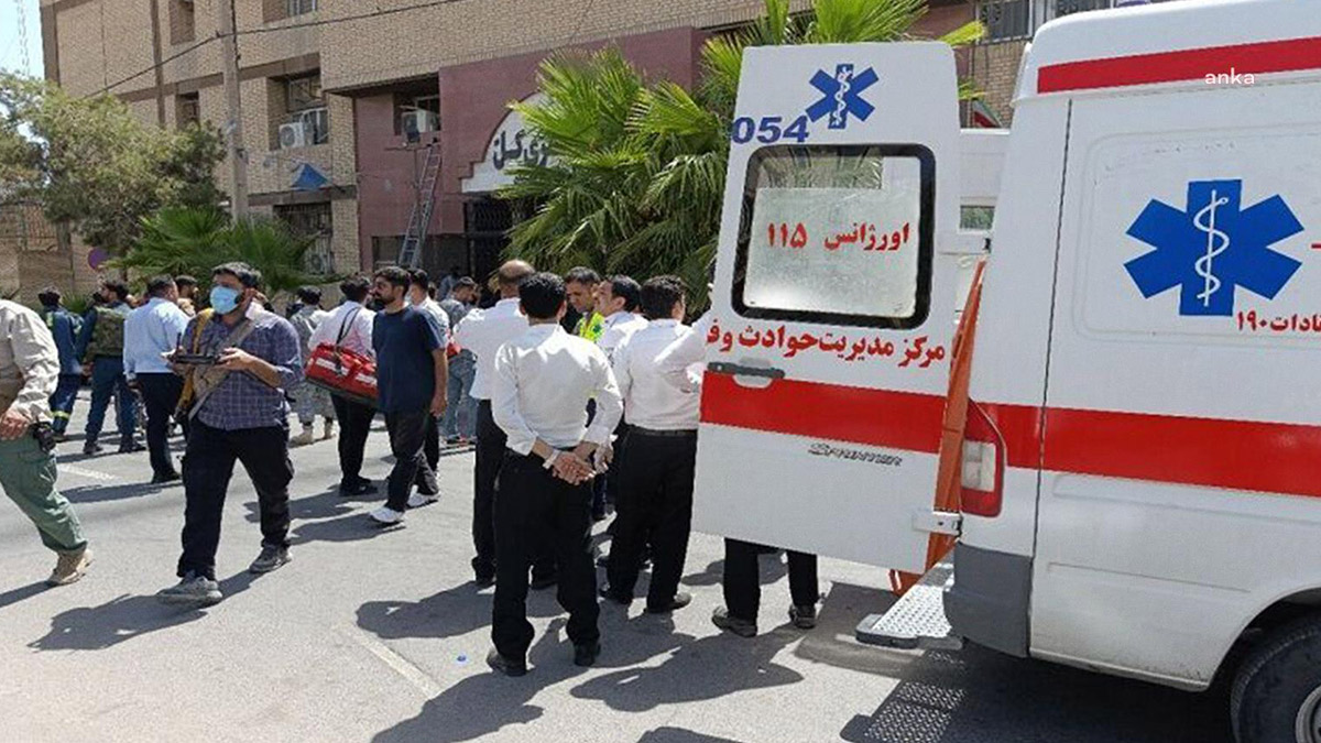 İran'da mahkemeye silahlı saldırı: En az 6 ölü, 22 yaralı