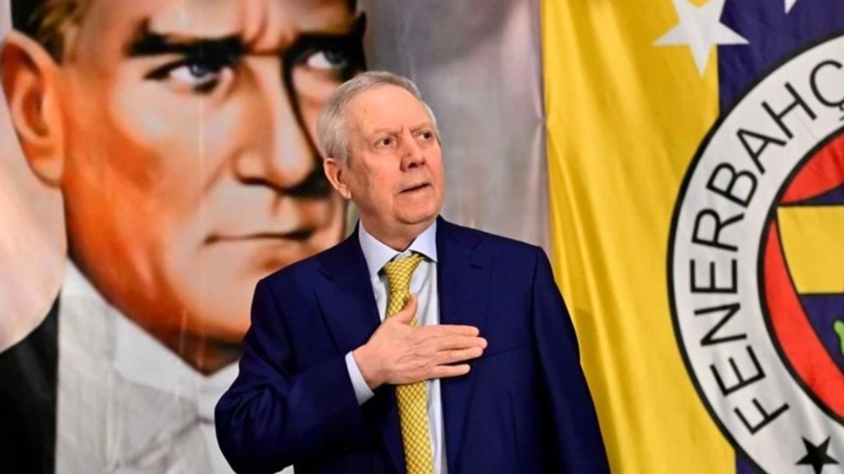 Merakla bekleniyordu! Aziz Yıldırım başkan adaylığı kararını Yüksek Divan Kurulu toplantısında açıkladı