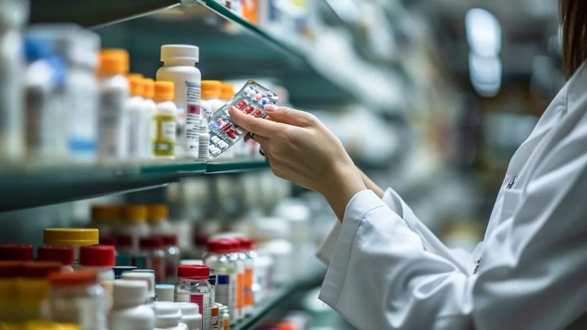 Dev eczane zinciri ikinci kez iflas başvurusunda bulundu! 114 şubesini daha kapatıyor! Kapanan mağazalar belli oldu