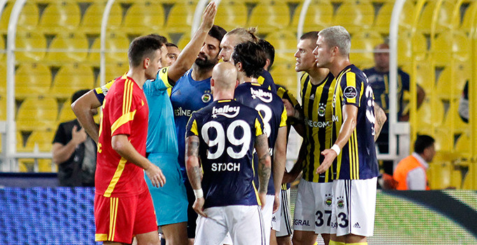 Fenerbahçe'nin Kayserispor karşısında ligde ilk puanını aldığı maçı Bülent Tuncay değerlendirdi
