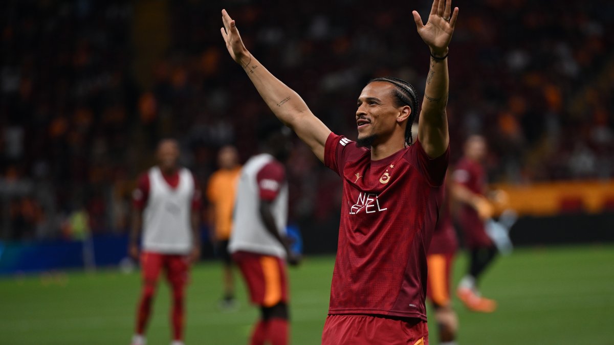 Galatasaray'ın yıldızı Leroy Sane ilk maçına çıktı: Alman basını hayran kaldı