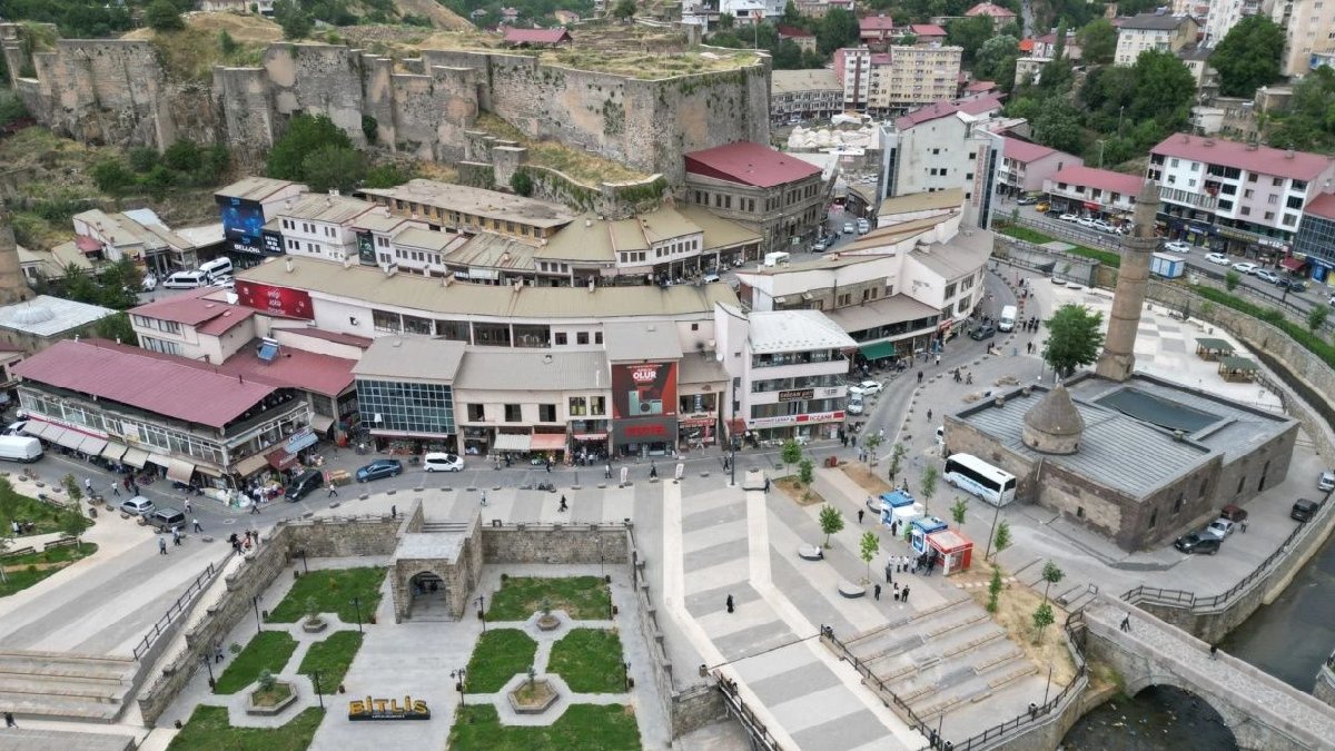 Herkes dört gözle bekliyordu… Bitlis’te yeniden açıldı! Herkes akın akın gelecek