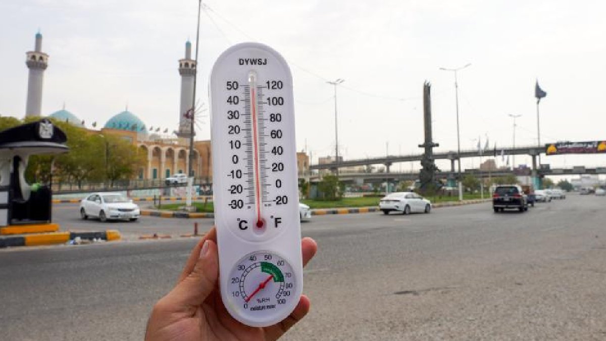 Sıcaklıkların 52 dereceye ulaştığı Irak’ta resmi tatil