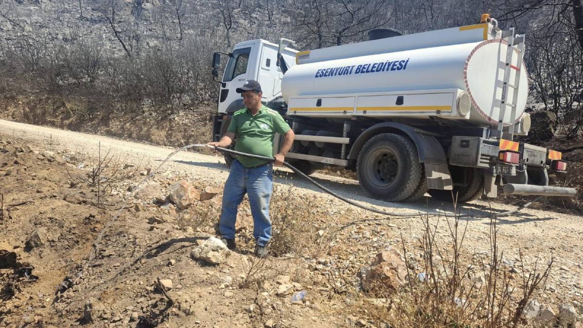 Esenyurt Belediyesinden Bursa’daki yangına destek