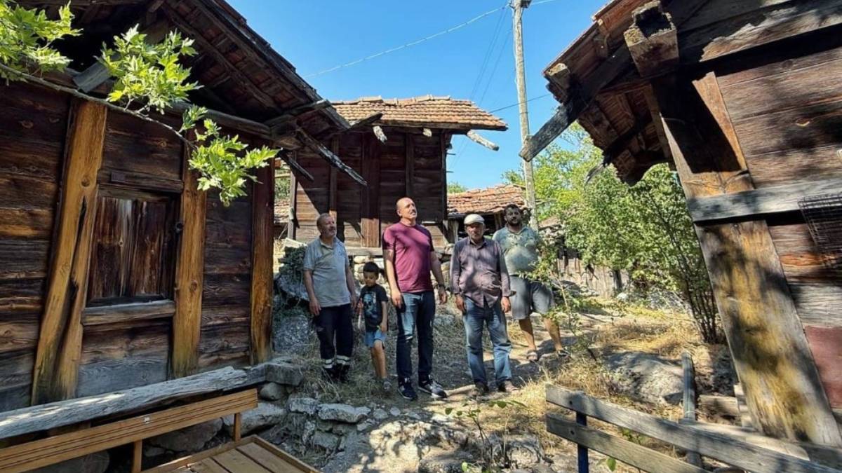 Başkan Kotan tarihi ambarları inceledi