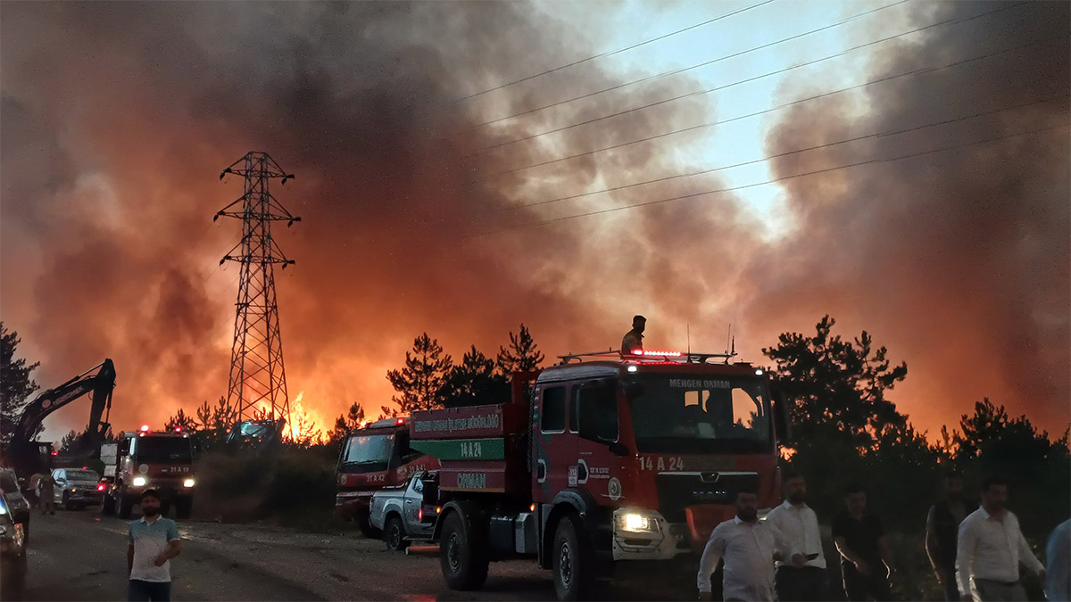 Alevlere amansız müdahale! Karabük 6 gündür yanıyor