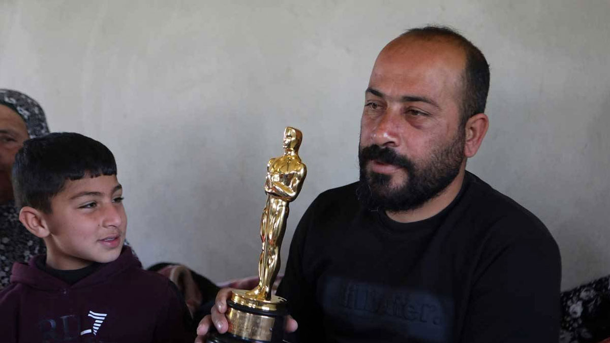 İsrail, Oscar ödüllü Filistinli yönetmeni gözaltına aldı