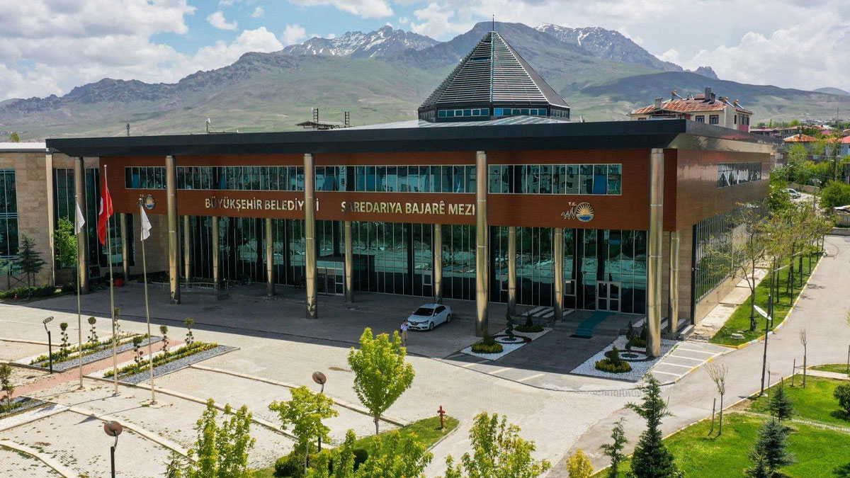 Van'da kayyum yönetimi 223 işçiyi işten çıkardı