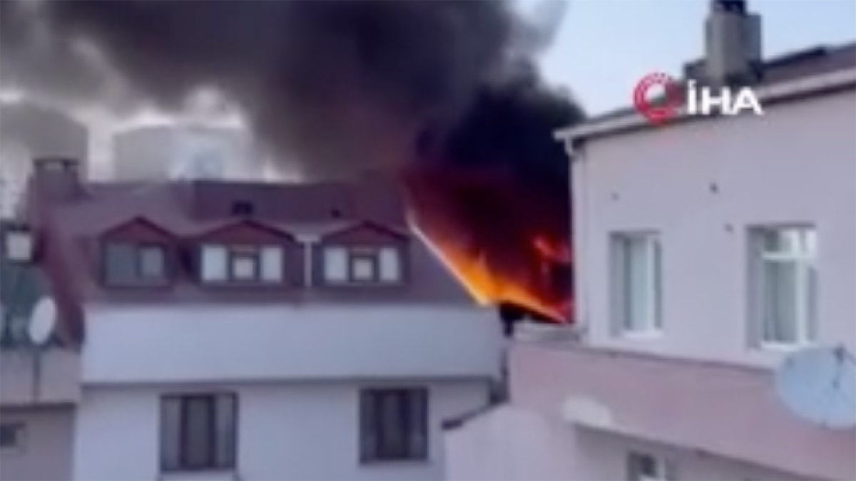 Bayrampaşa'da metruk binada çıkan yangın bitişik binalara sıçradı