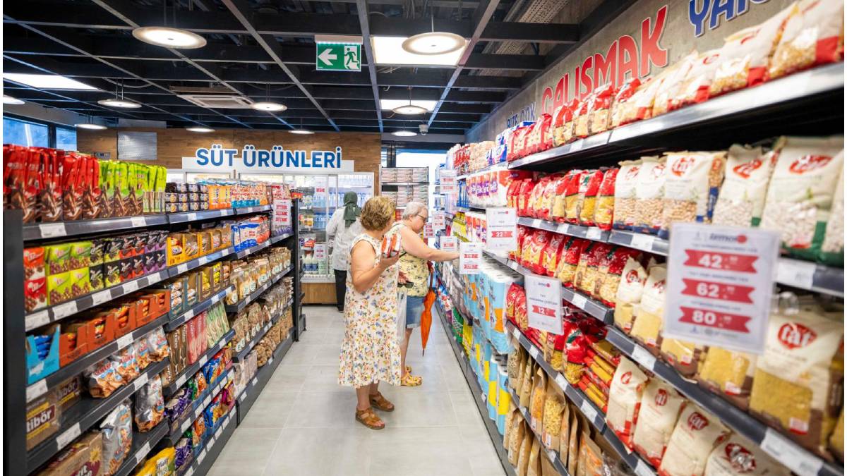 İZMAR Tarihi Kemeraltı Çarşısı’nda