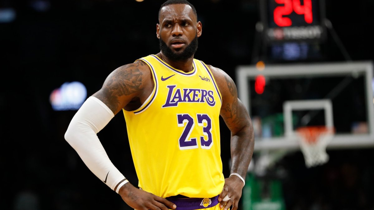 NBA efsanesi LeBron James'in son hedefi rekorla veda etmek