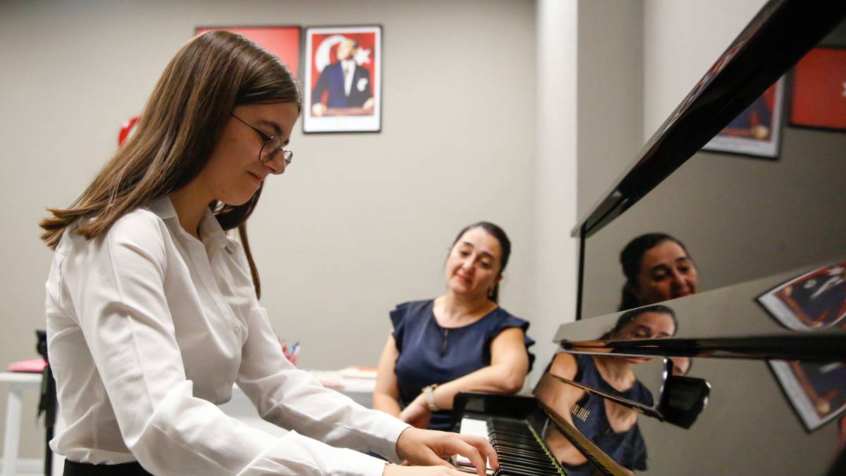 İsmail Baha Sürelsan Konservatuvarı’nda yeni sezon kayıtları başlıyor