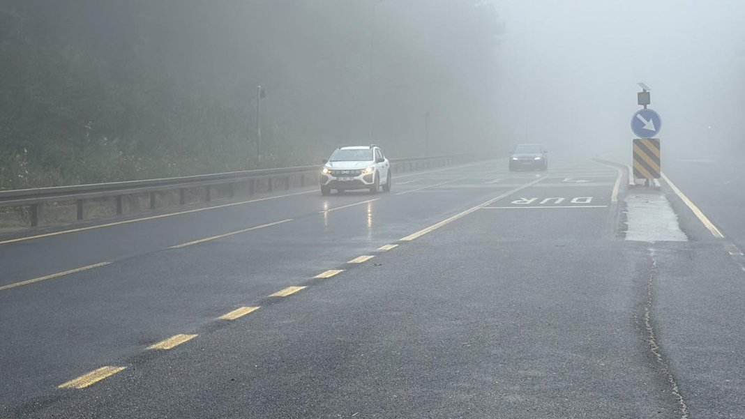 Bolu Dağı’nda yoğun sis: Görüş mesafesi 25 metreye düştü