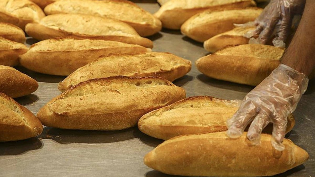 Ekmek bugünden itibaren 15 TL! Fırıncılar Federasyonu zam kararını resmen duyurdu