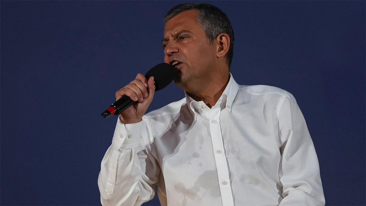 Özel'den Aziz İhsan Aktaş soruşturmasına tepki: 300 ihaleyi AK Parti'den alan şahsa kimse bir şey sormuyor