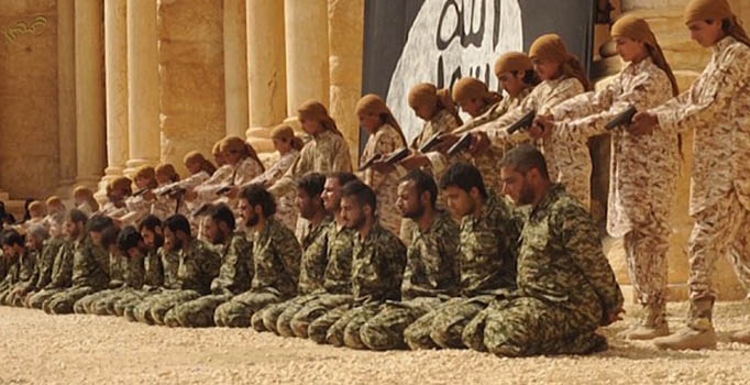 IŞİD Palmira antik kentinde 25 askeri çocuklara infaz ettirdi