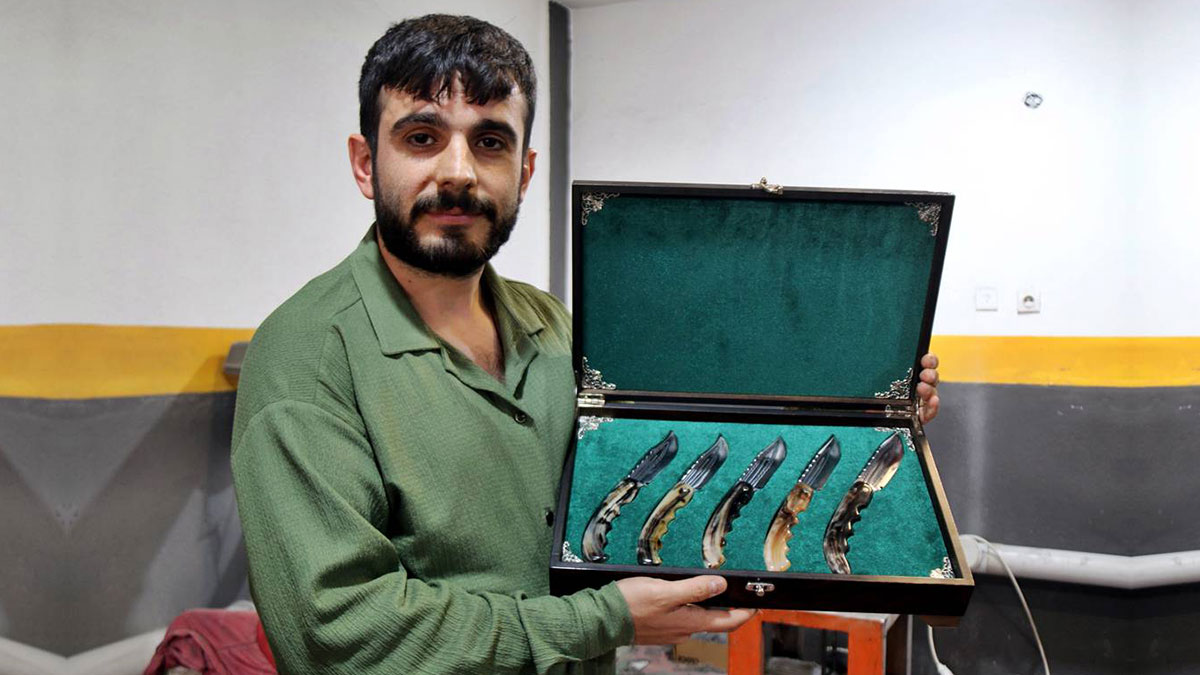 Bıçak değil, sanat eseri! Sivaslı ustanın bıçakları koleksiyonerler arasında kapış kapış gidiyor