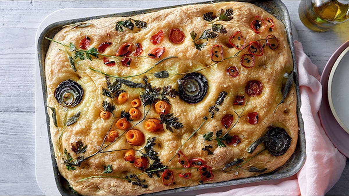 Dışı çıtır içi yumuşak: Focaccia ekmeği nasıl yapılır? Pratik tarif burada!
