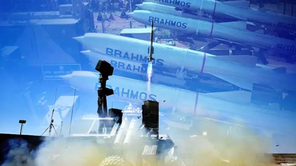 Modi'den Pakistan’a açık tehdit: BrahMos füzeleriyle vururuz