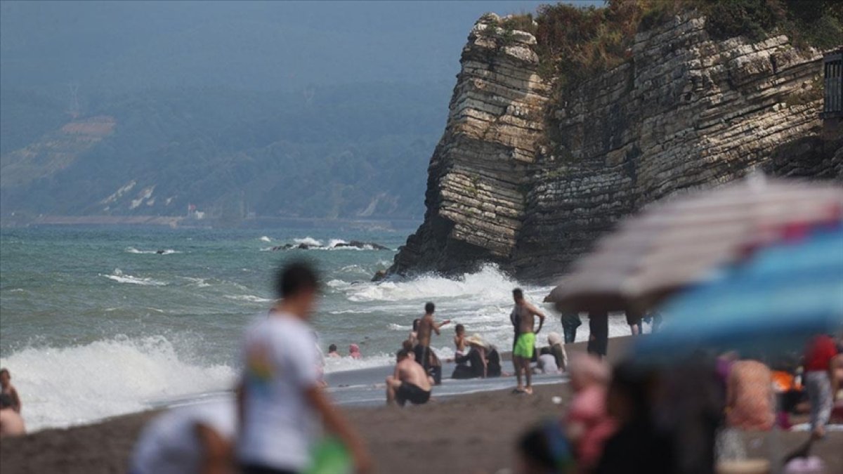 Denize gidenler dikkat! Uzman isimden kritik uyarı: "2 Gün boyunca girmeyin, enfeksiyon kapabilirsiniz!"