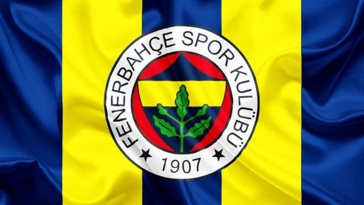 Fenerbahçe yıldız oyuncusuyla sözleşme yeniledi