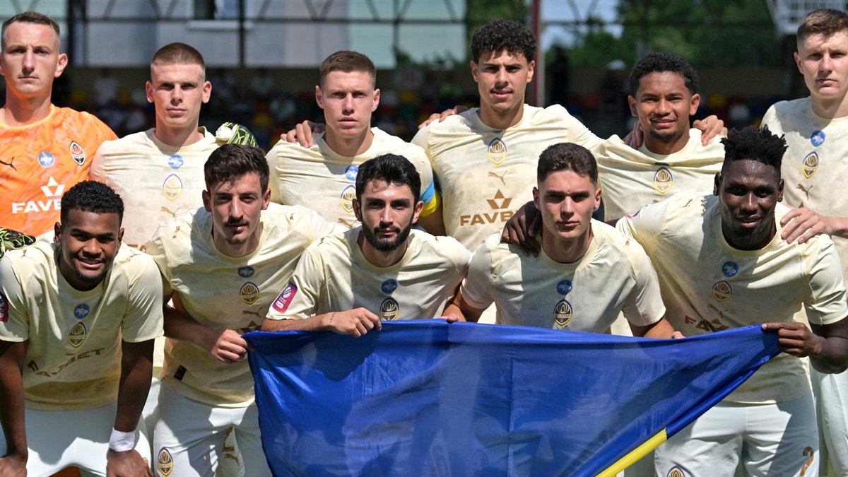 Arda Turan’lı Shakhtar Donetsk lige galibiyetle başladı