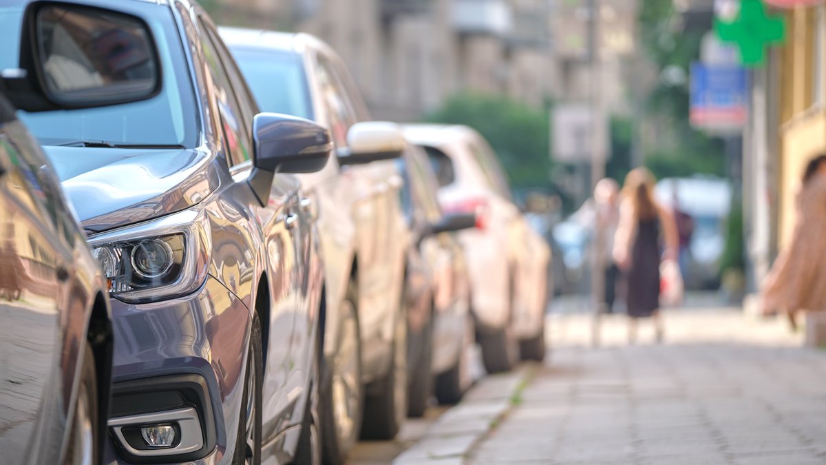 Otomotivde zirve yarışı kızıştı: Temmuz'un şampiyonu Renault olurken, elektriklide Tesla-Togg rekabeti!